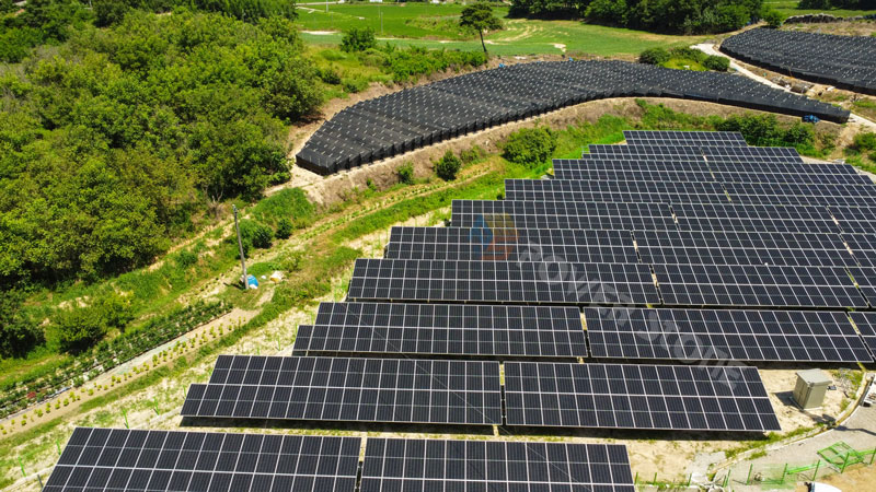 1.14MW太陽光発電地上二本柱システムプロジェクト